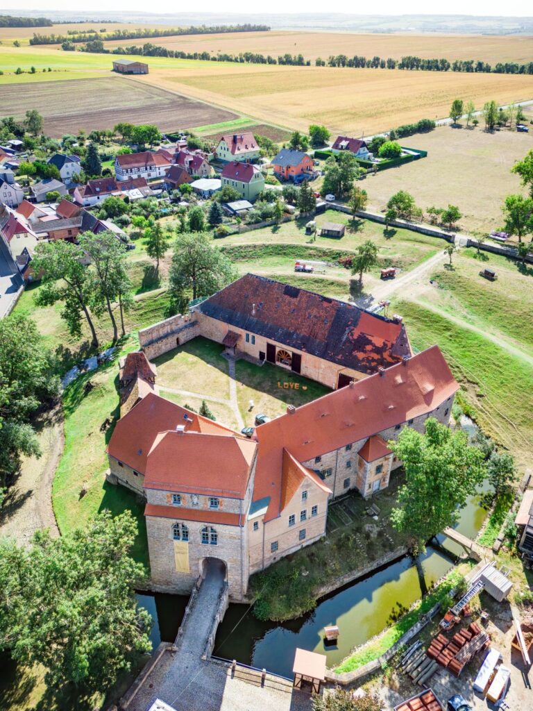 Luftbild der Ordensburg Liebstedt